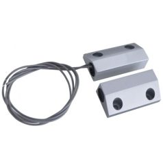   Nyitásérzékelő AT11 felületre szerelhető, csavarral rögzíthető, fémajtóra