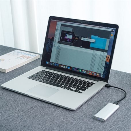 Orico Külső M.2 ház - M2G-C3-SV (M.2, USB-C 3.1, Max.: 2 TB, 5 Gbps, ezüst)