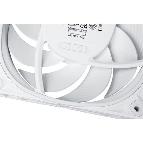 Be Quiet! Cooler 12cm - SILENT WINGS PRO 4 White 120mm PWM (3000rpm, 36,9dB, fehér)