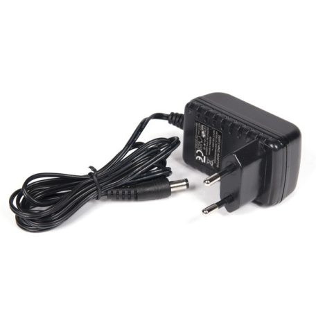 Club 3D Switch - CSV-1370 (HDMI 2.0, 4K60HZ, 4 Port, IR távvezérlővel)