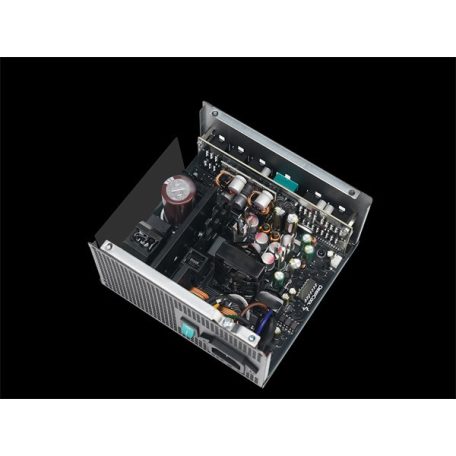 DeepCool Tápegység 650W - Gamerstorm PN650-M (80 Plus Gold, ATX3.1, PCI-E 5.1, Aktív PFC, Full moduláris, 12cm)