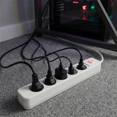 S-Link Túlfeszültségvédő - SPG501S (1,5m, 750 Joule, 16A, 3680W, 5db schuko, fehér)
